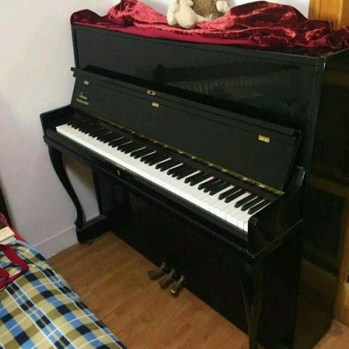 北京海资曼钢琴回收公司
